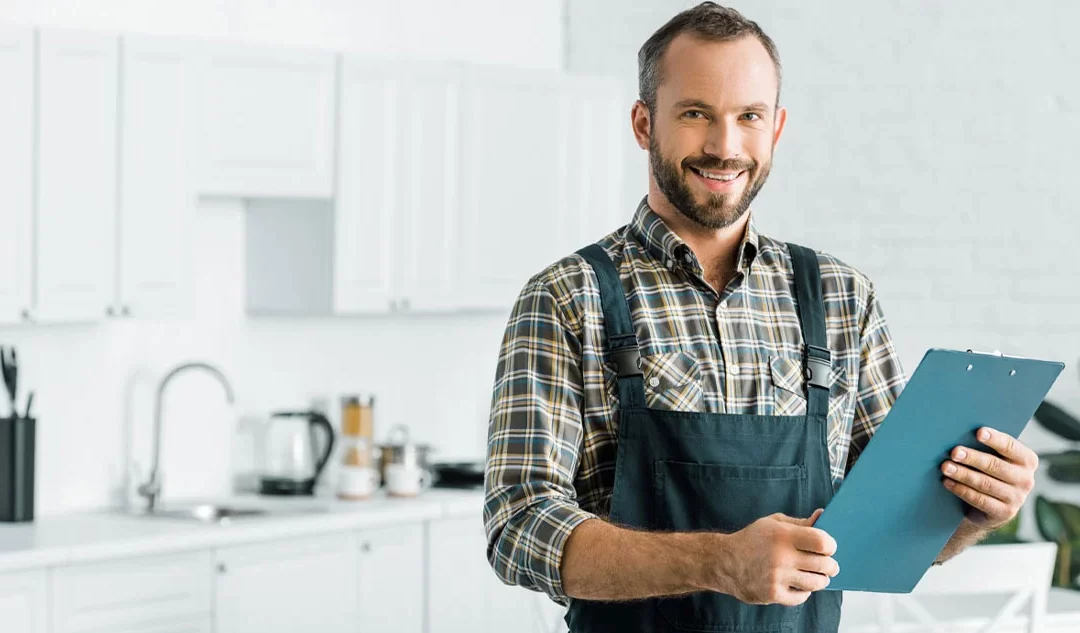 Behöver du en pålitlig rörmokare snabbt? 🔧 Sök här!