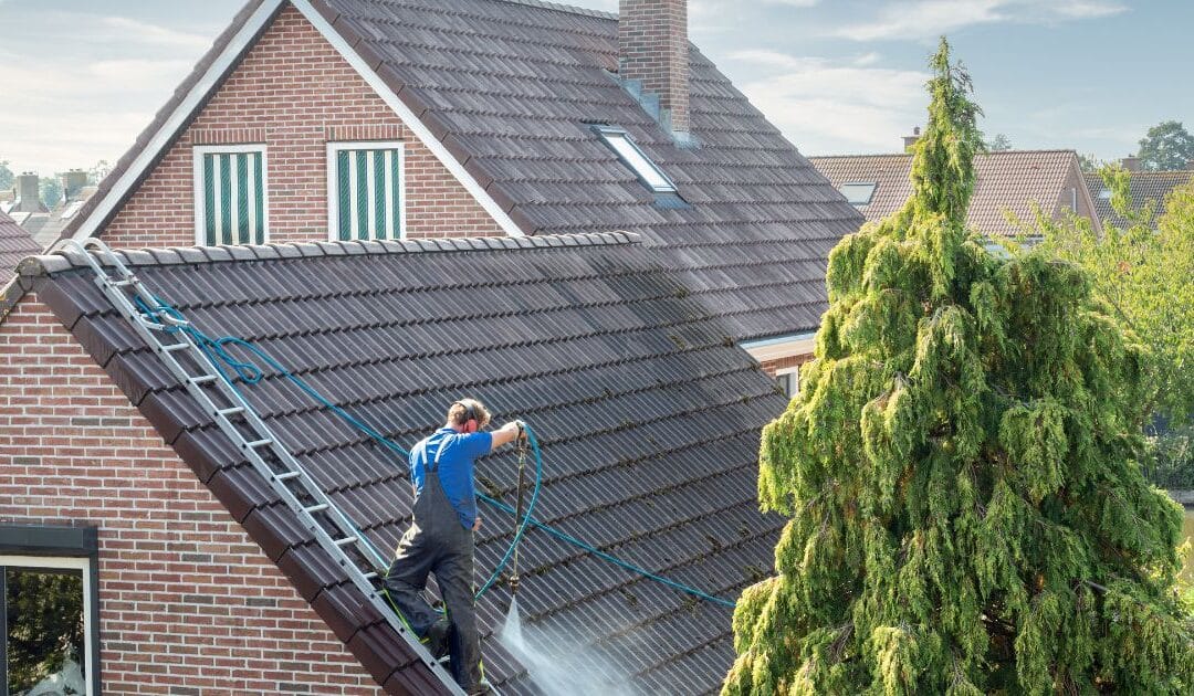 Förebyggande takvård under vintertid – ta hjälp av lokalt företag i Uppsala